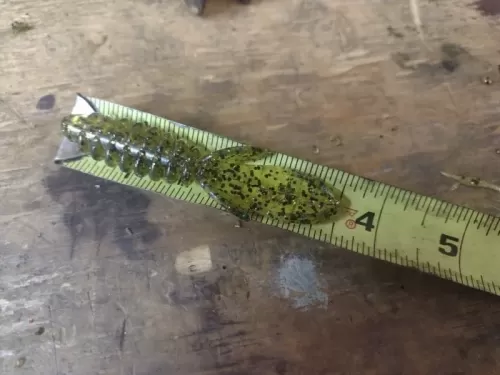 RT35 Ribbed Creature Bait With Beaver Style Tail